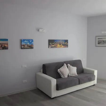 בית נופש Casa Lalla In Centro Storico A